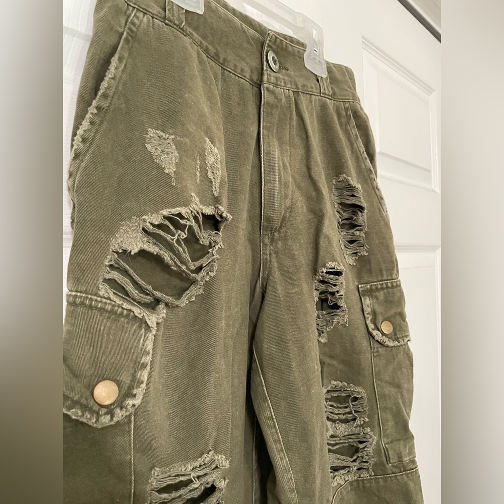 LF CARMAR Olive Cargo Pants
